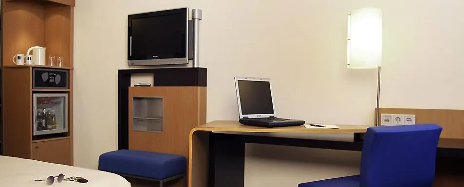 **** Hotel Novotel Nuernberg Am Messezentrum Tyskland